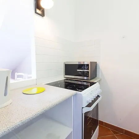 Casa Vecchia + 2* كالفي