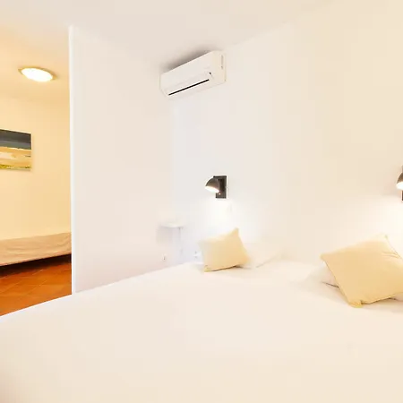 Casa Vecchia + 2* 卡尔维