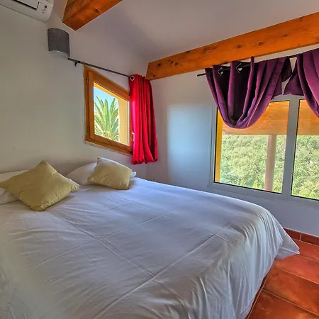 Casa Vecchia + Кальви