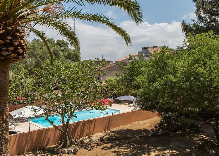 Aparthotel Casa Vecchia Rooms + Apartments 2*