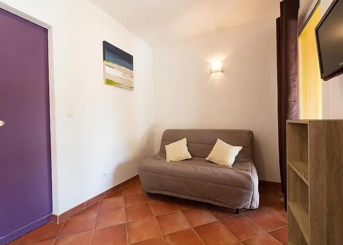 Casa Vecchia + Aparthotel 2*