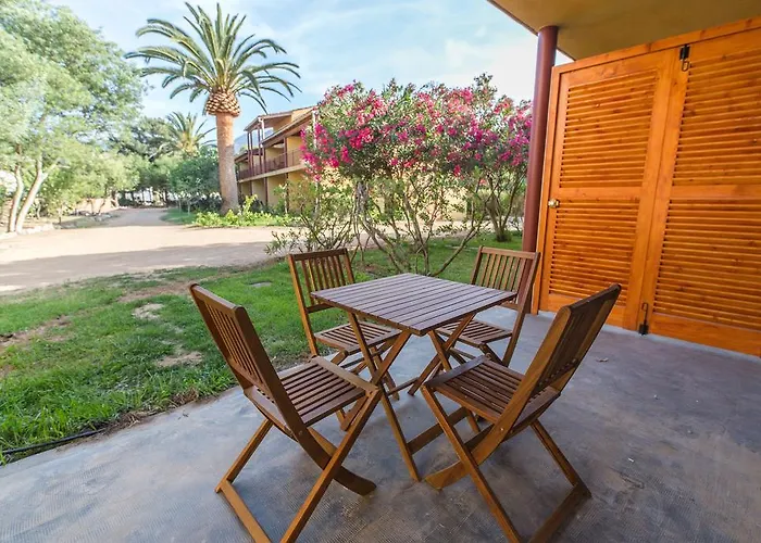 Aparthotel Casa Vecchia Rooms + Apartments 2*