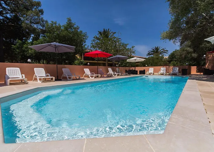 Casa Vecchia Rooms + Apartments Calvi (Corsica)